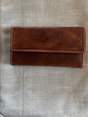 Trifold Alberta Leather Wallet NWT